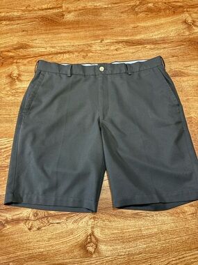 Peter Millar Black Salem Performance Short Size 35